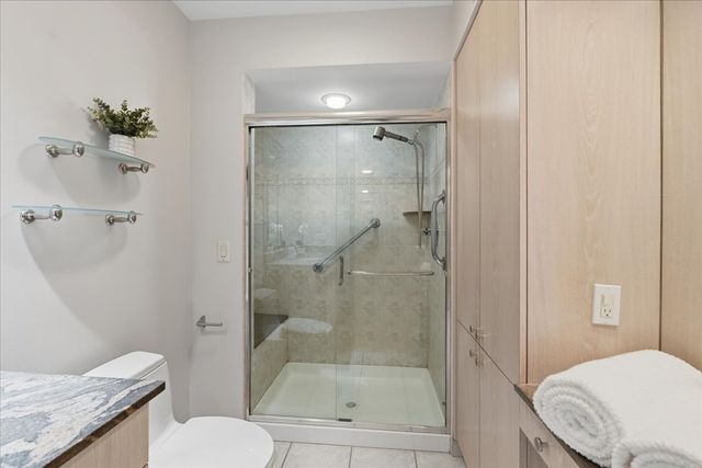 4568 Lindenwood Lane, Northbrook, IL 60062