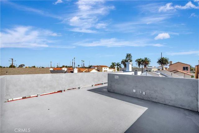 1208 California Street, Huntington Beach, CA 92648