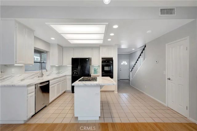 1208 California Street, Huntington Beach, CA 92648