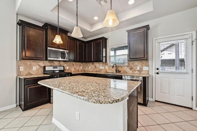 9310 Lost Bridge LN 46, Austin, TX 78748