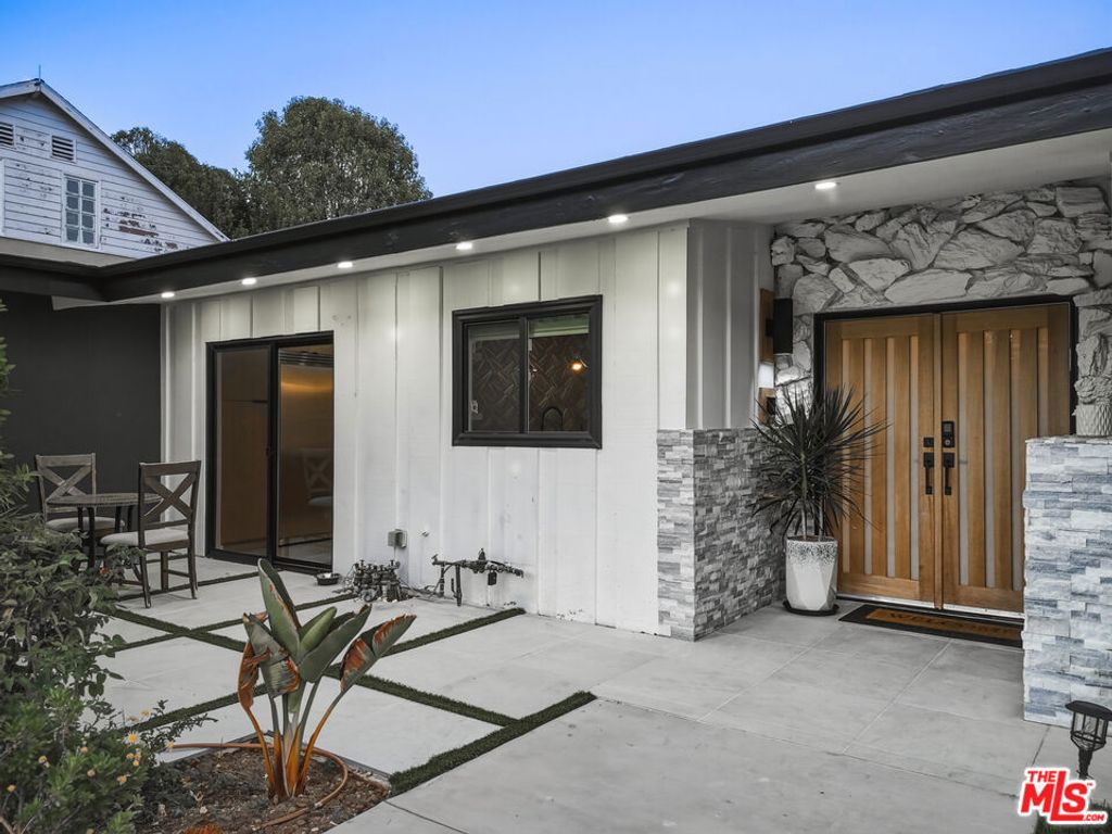 4600 El Caballero Drive, Tarzana, CA 91356 — photo 3