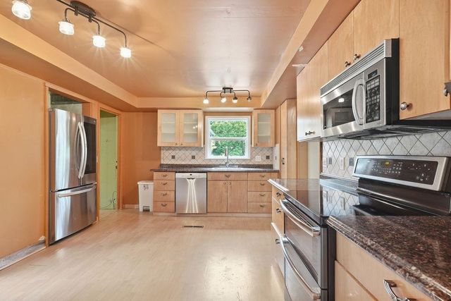 9216 Thomas Mallen Rd, Cheney, WA 99004