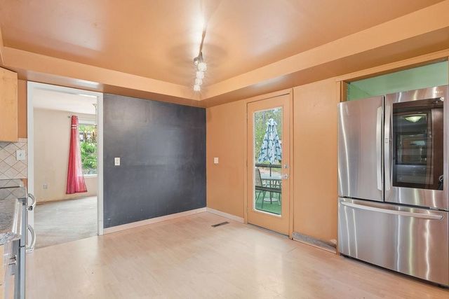 9216 Thomas Mallen Rd, Cheney, WA 99004