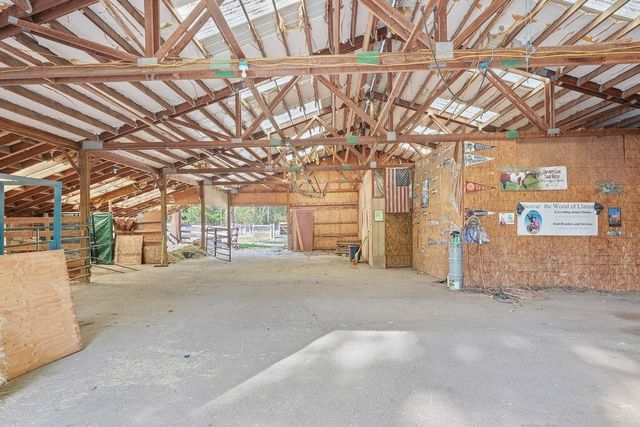 9216 Thomas Mallen Rd, Cheney, WA 99004