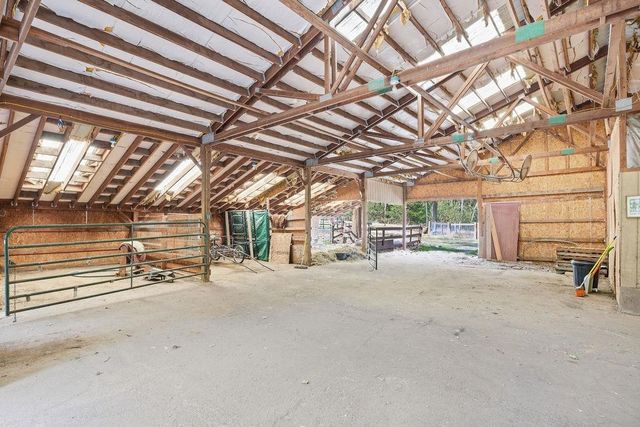 9216 Thomas Mallen Rd, Cheney, WA 99004