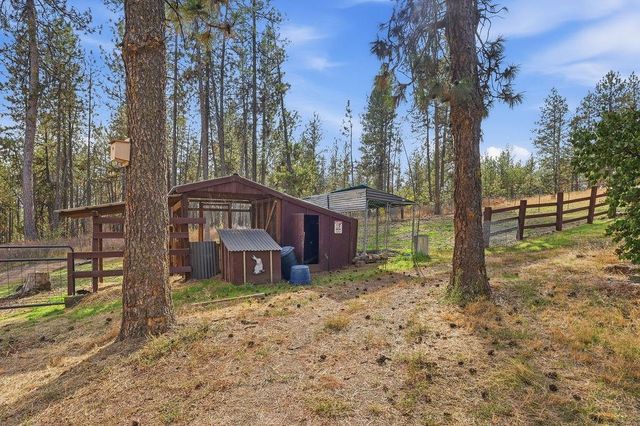 9216 Thomas Mallen Rd, Cheney, WA 99004