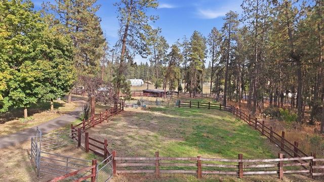 9216 Thomas Mallen Rd, Cheney, WA 99004
