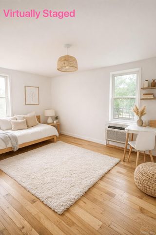 14424 37 Avenue 5, Flushing, NY 11354