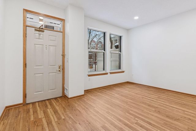 545 N 1st Street 123, Minneapolis, MN 55401