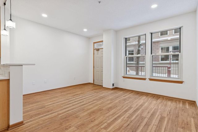 545 N 1st Street 123, Minneapolis, MN 55401