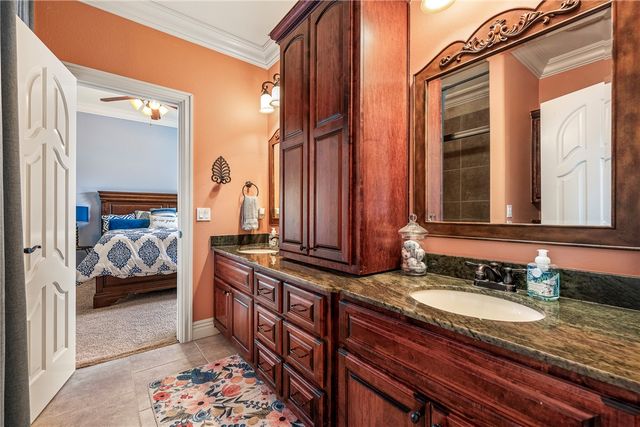 2706 S 24th Street, Rogers, AR 72758