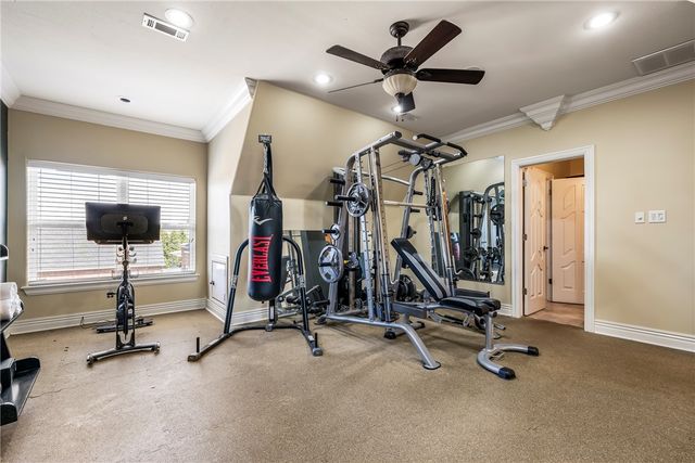 2706 S 24th Street, Rogers, AR 72758