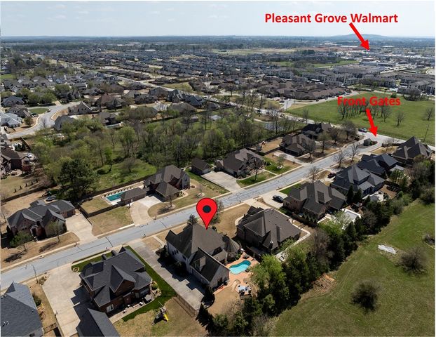 2706 S 24th Street, Rogers, AR 72758