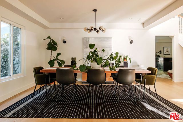 5738 Buffalo Avenue, Valley Glen, CA 91401