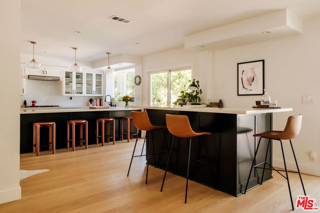 5738 Buffalo Avenue, Valley Glen, CA 91401