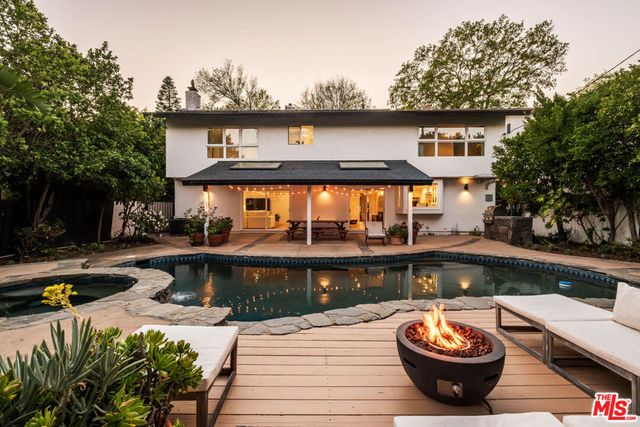 5738 Buffalo Avenue, Valley Glen, CA 91401