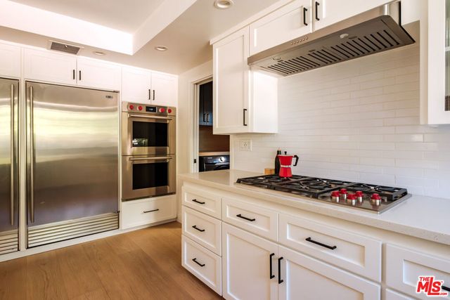 5738 Buffalo Avenue, Valley Glen, CA 91401