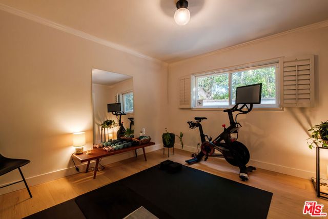 5738 Buffalo Avenue, Valley Glen, CA 91401