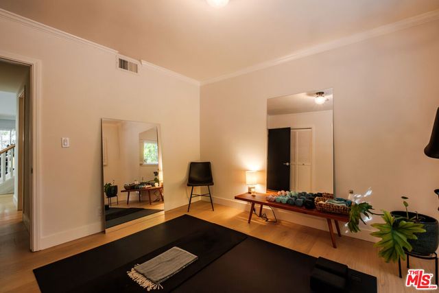 5738 Buffalo Avenue, Valley Glen, CA 91401