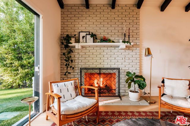 5738 Buffalo Avenue, Valley Glen, CA 91401