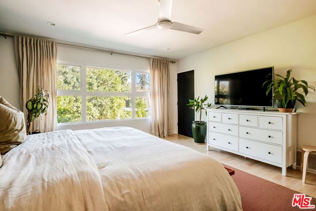 5738 Buffalo Avenue, Valley Glen, CA 91401