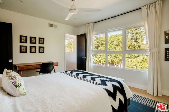 5738 Buffalo Avenue, Valley Glen, CA 91401