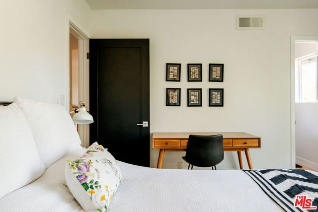 5738 Buffalo Avenue, Valley Glen, CA 91401