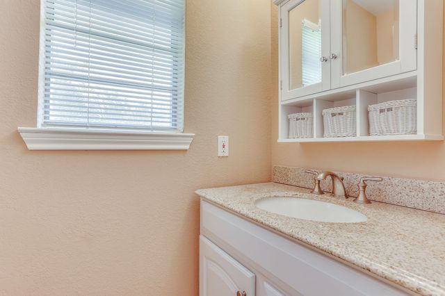 109 Timber Ridge Circle, Burleson, TX 76028