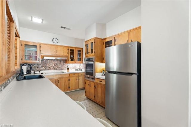 4918 Starmount Drive, Greensboro, NC 27410
