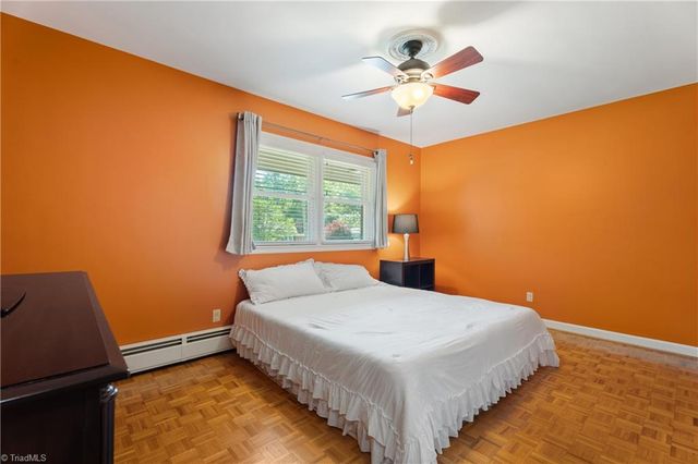 4918 Starmount Drive, Greensboro, NC 27410