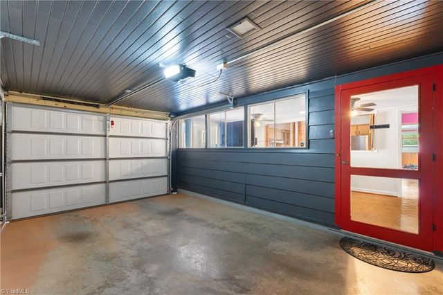 4918 Starmount Drive, Greensboro, NC 27410
