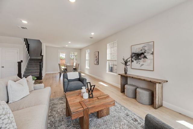 1902 Waterwalk Drive, Rowlett, TX 75088