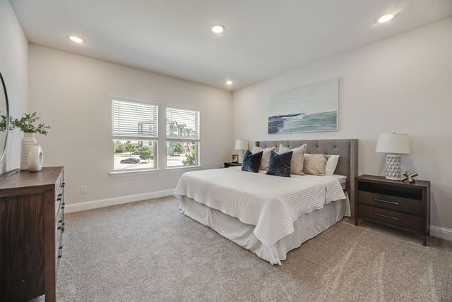1902 Waterwalk Drive, Rowlett, TX 75088