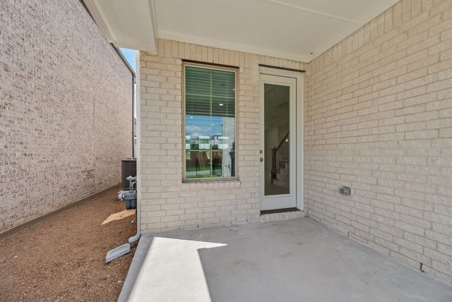 1902 Waterwalk Drive, Rowlett, TX 75088