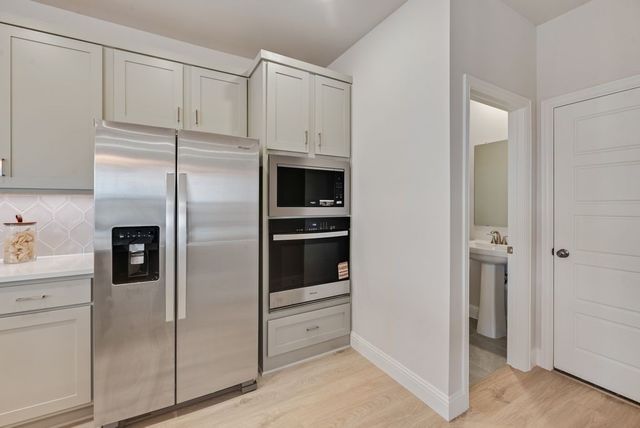 1902 Waterwalk Drive, Rowlett, TX 75088