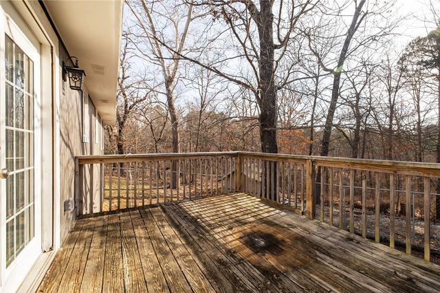 1 Elton Lane, Bella Vista, AR 72714