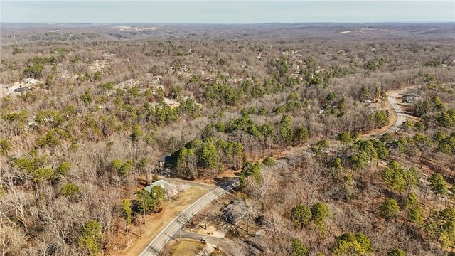 1 Elton Lane, Bella Vista, AR 72714