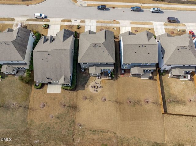 2627 Bordwell Grant Drive, New Hill, NC 27562