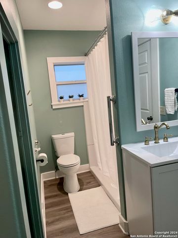 611 East Austin, Fredericksburg, TX 78624