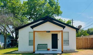 611 East Austin, Fredericksburg, TX 78624