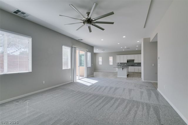 8575 Old Daylily Lane, Las Vegas, NV 89113