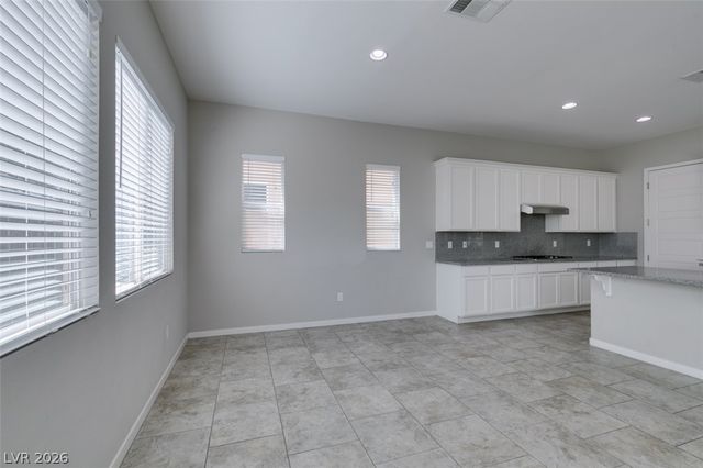8575 Old Daylily Lane, Las Vegas, NV 89113