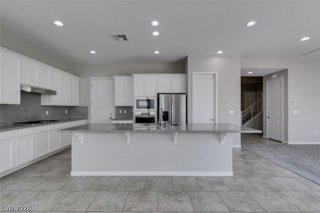 8575 Old Daylily Lane, Las Vegas, NV 89113