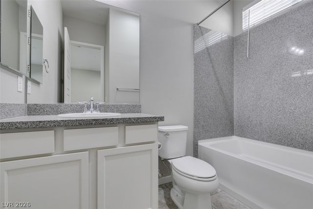 8575 Old Daylily Lane, Las Vegas, NV 89113