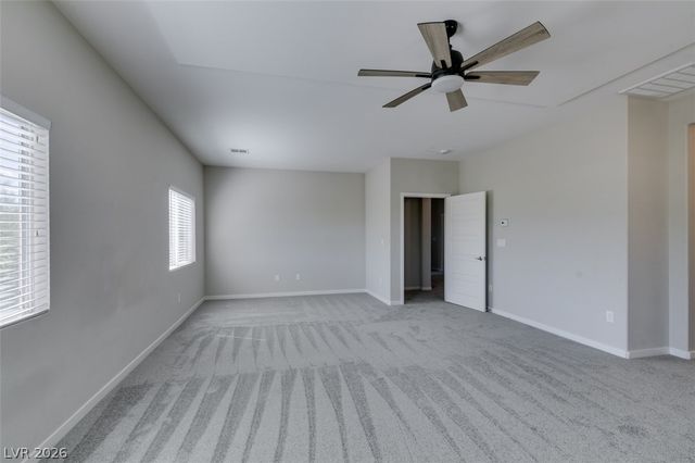 8575 Old Daylily Lane, Las Vegas, NV 89113