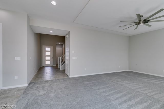 8575 Old Daylily Lane, Las Vegas, NV 89113