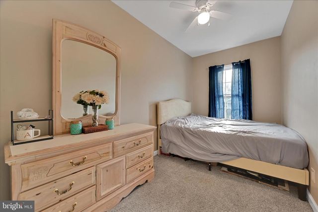 64 S SCHUYLKILL ST, Cressona, PA 17929