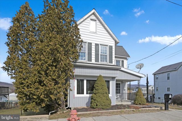 64 S SCHUYLKILL ST, Cressona, PA 17929