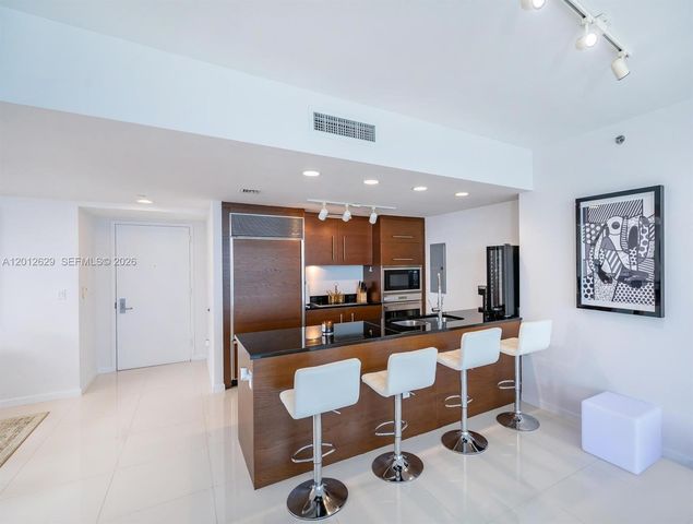465 E Brickell Ave 5305, Miami, FL 33131