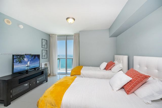 465 E Brickell Ave 5305, Miami, FL 33131